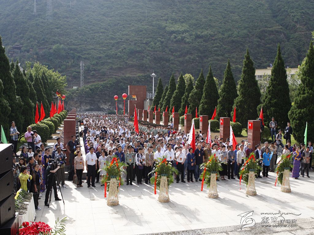 紀念紅軍長(cháng)征在甘孜80周年暨紅色文化旅游宣傳活動(dòng)開(kāi)幕掠影