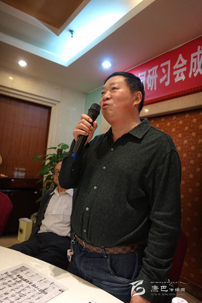康巴詩(shī)詞研究會(huì )成立十周年暨《康巴吟》創(chuàng  )刊十周年歡慶會(huì )掠影