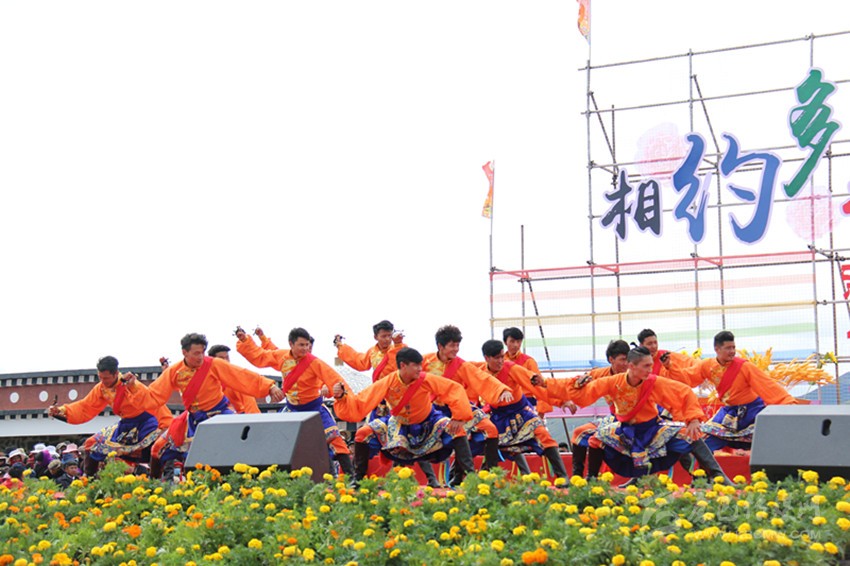 第三屆稻城亞丁登秋節掠影