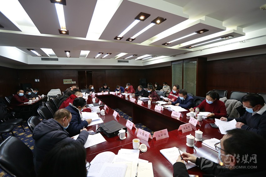 州政協(xié)十三屆五次會(huì )議開(kāi)幕掠影