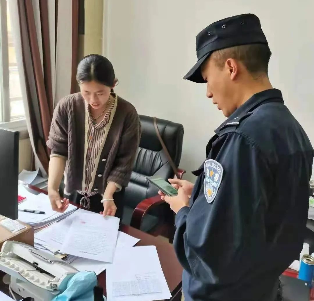 對財會(huì )人員.jpg