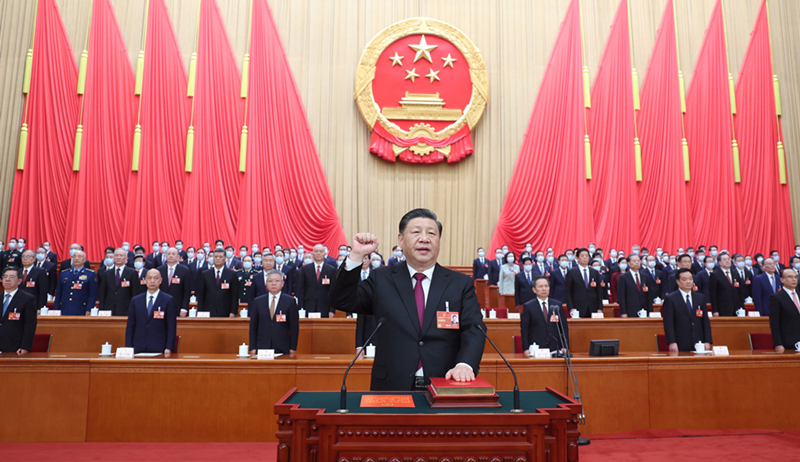 2023年3月10日，習近平進(jìn)行憲法宣誓。