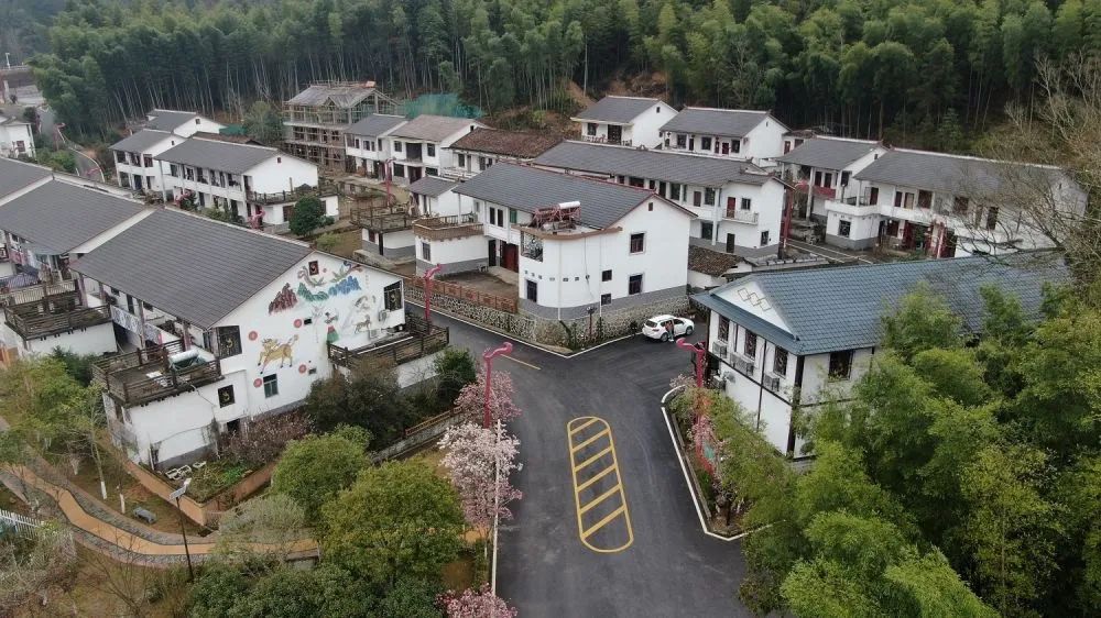 江西資溪縣烏石鎮新月畬族村景象。新華社記者 彭昭之 攝