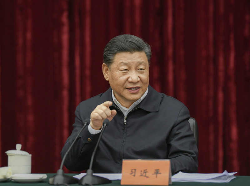 2019年4月15日至17日，中共中央總書(shū)記、國家主席、中央軍委主席習近平在重慶考察，并主持召開(kāi)解決“兩不愁三保障”突出問(wèn)題座談會(huì )。這是4月16日下午，習近平主持召開(kāi)解決“兩不愁三保障”突出問(wèn)題座談會(huì )并發(fā)表重要講話(huà)。新華社記者 謝環(huán)馳 攝