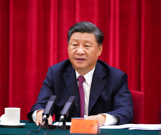 2020年9月3日下午，中共中央、國務(wù)院、中央軍委在北京人民大會(huì )堂舉行座談會(huì )，紀念中國人民抗日戰爭暨世界反法西斯戰爭勝利75周年。中共中央總書(shū)記、國家主席、中央軍委主席習近平出席座談會(huì )并發(fā)表重要講話(huà)。新華社記者 謝環(huán)馳 攝