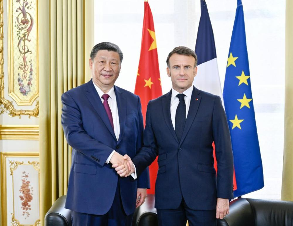 當?shù)貢r間5月6日下午，國家主席習近平在巴黎愛麗舍宮同法國總統(tǒng)馬克龍舉行會談。新華社記者 殷博古 攝