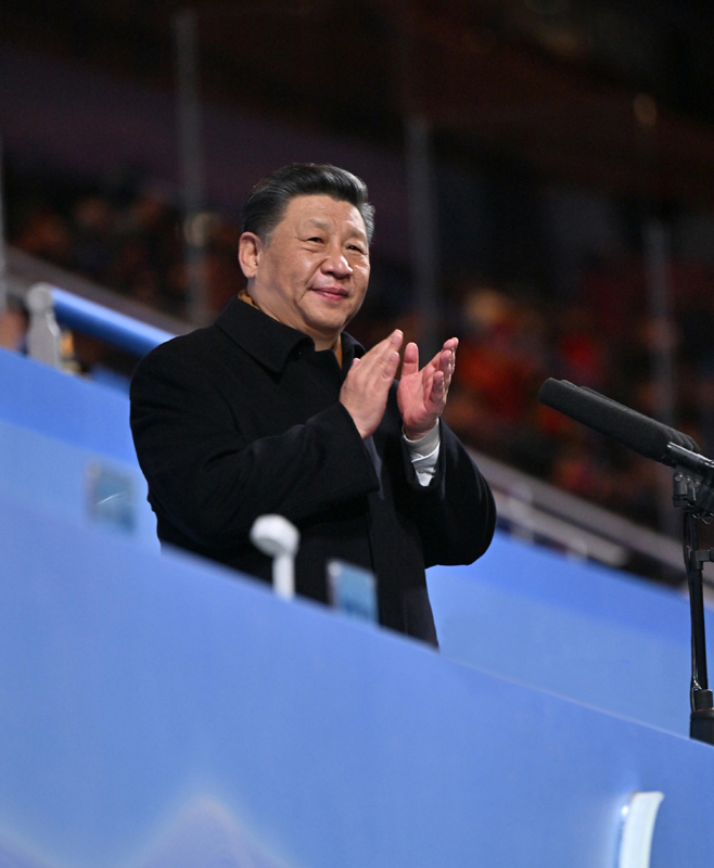 2022年3月4日晚，北京2022年冬殘奧會(huì )開(kāi)幕式在國家體育場(chǎng)隆重舉行。習近平主席出席開(kāi)幕式并宣布北京2022年冬殘奧會(huì )開(kāi)幕。
